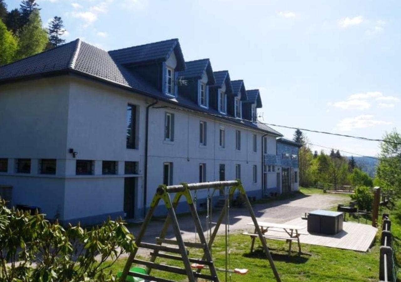 Gites Les Grandes Gouttes Le Syndicat Exterior photo